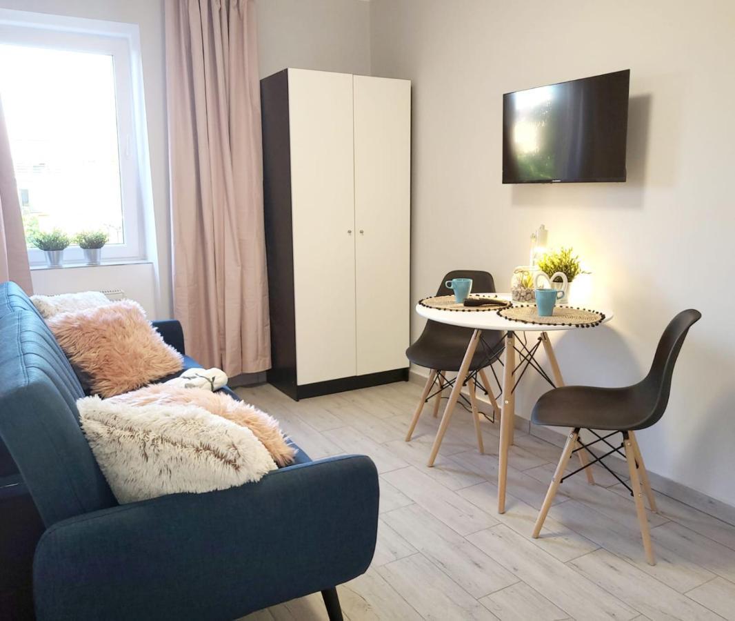 Mini Apartamenty Познань Экстерьер фото