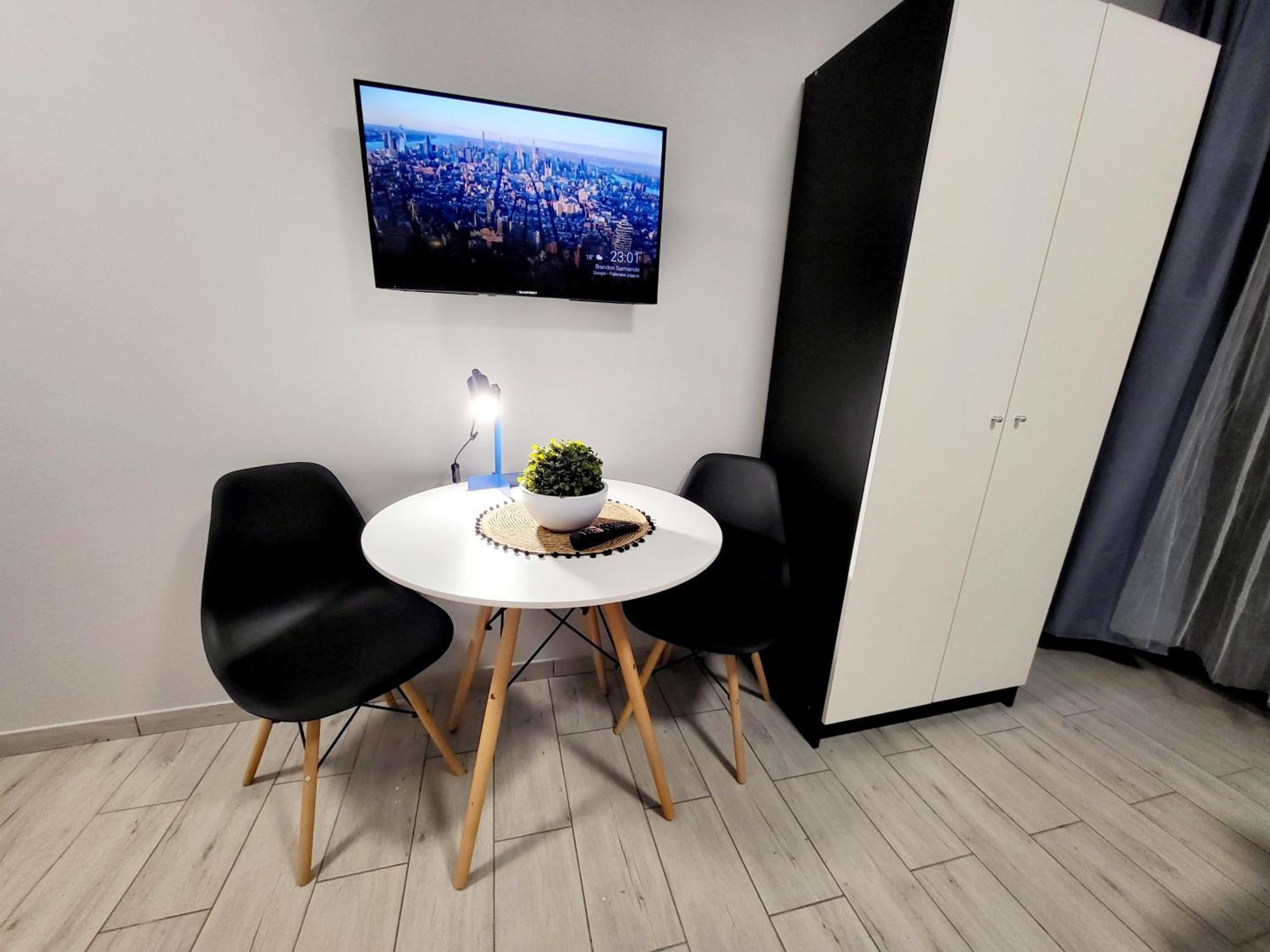 Mini Apartamenty Познань Экстерьер фото